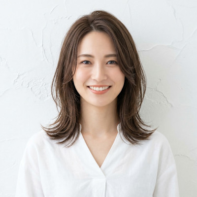 小顔レイヤー×鎖骨ミディアム【大人可愛いグレージュ】