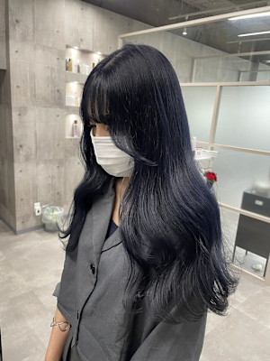 ブルーブラック