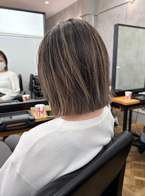 バレイヤージュ　オリーブベージュ