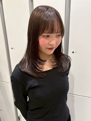 レイヤーカットイルミナカラー×山本かほ