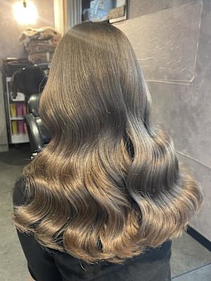 《三宅悠斗》ミルクティーベージュ/大宮