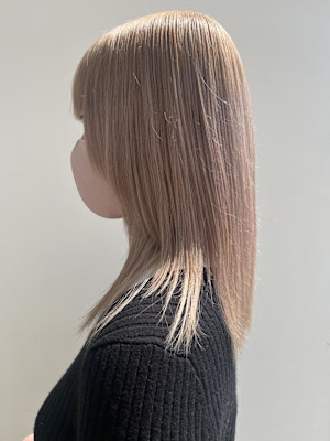 【miu担当】ホワイトブロンド