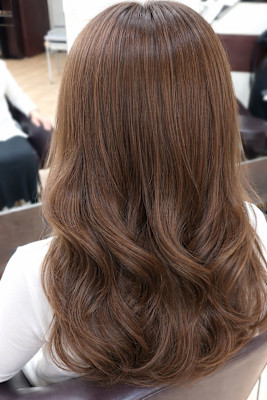 立体感艶ベージュ×ゆる巻