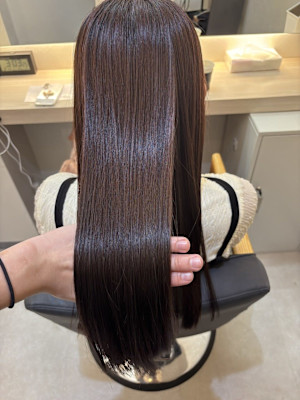 スピエラ縮毛矯正　髪質改善　暖色カラー