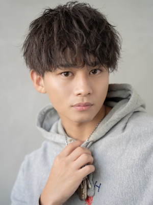 メンズサロン EIGHT MEN 池袋西口店×スタイル