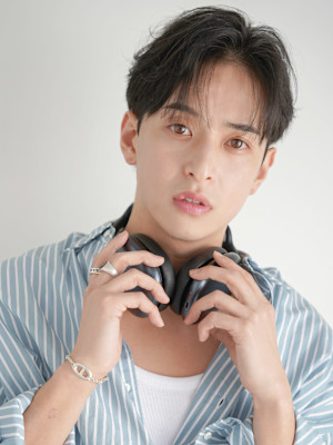 メンズサロン EIGHT MEN 池袋西口店×スタイル