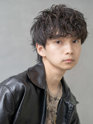 メンズサロン EIGHT MEN 池袋西口店×スタイル