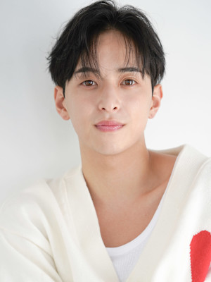 メンズサロン EIGHT MEN 池袋西口店×スタイル