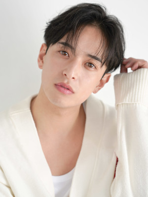 メンズサロン EIGHT MEN 池袋西口店×スタイル