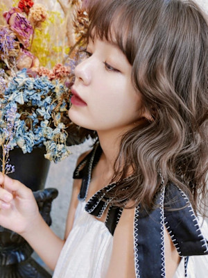 ニュアンスカラー/くびれミディアム/ミルクブラウン