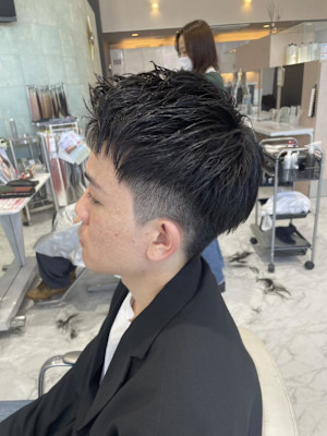 アップバングショート