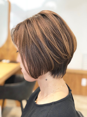 【VIE/石田康博 】小顔効果UP！大人女性の為のショート