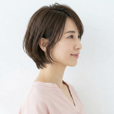 30代の悩みを解決。手入れ簡単大人上品ショートレイヤー