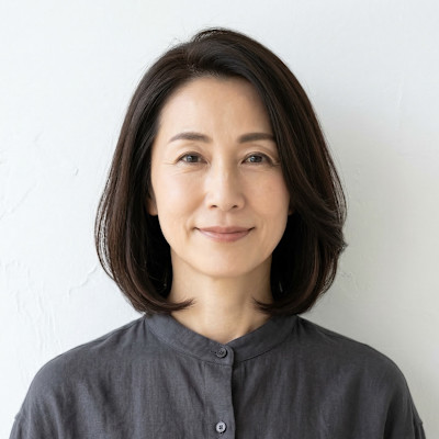50代大人女性。白髪も隠せるツヤとまとまりボブ