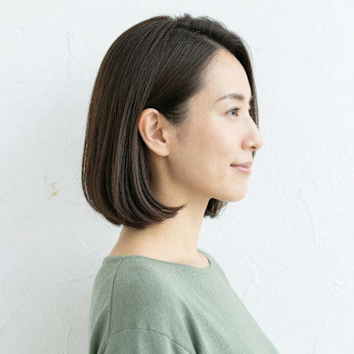 30代からの上品艶ボブ。白髪カバーと時短が叶う大人ワンレン