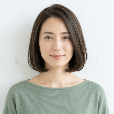 30代からの上品艶ボブ。白髪カバーと時短が叶う大人ワンレン