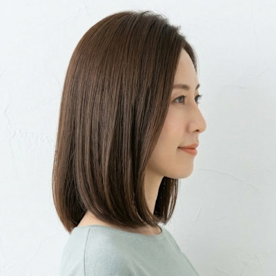 小顔ボブ。大人可愛い清潔感とツヤの上品ワンレン