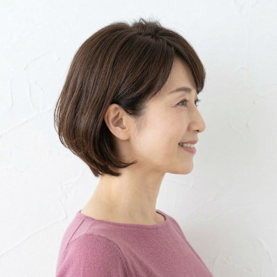 大人可愛い♪ふんわり艶髪で魅せる小顔ショートボブ