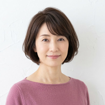 大人可愛い♪ふんわり艶髪で魅せる小顔ショートボブ