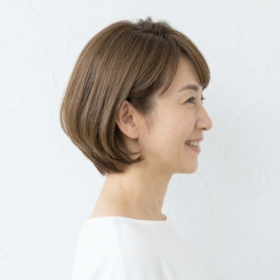 小顔＆大人可愛いふんわり上品ショートボブ