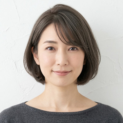 大人女性の上品丸みボブ【耳かけ小顔】
