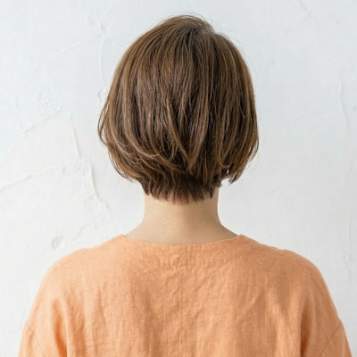 大人女性の上品ふんわりショートボブ