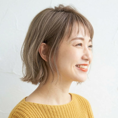 透明感アッシュ×無造作外ハネこなれボブ