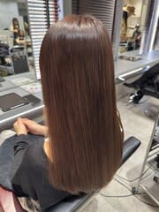 ナチュラルブラウン