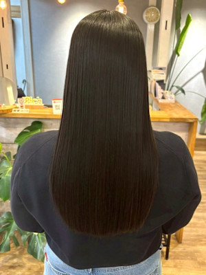 髪質改善 ダークグレージュ 透明感カラー ロング 30代