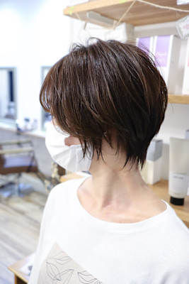 30代ショート◎大人可愛い丸み×前髪あり
