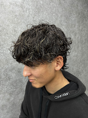 シャドウパーマ海外風パーマゆるふわ眉毛