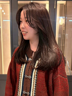 顔周りカット アッシュカラー 髪質改善 艶髪 レイヤーカット