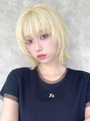 【La fith】外ハネボブ×顔周りレイヤー×ブリーチ