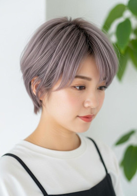 シャギーショート/ラベンダーグレー/ボーイッシュ/耳かけボブ