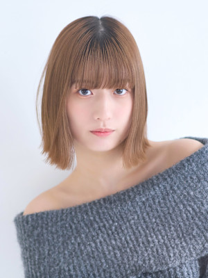 【La fith】ケアブリーチ×切りっぱなしボブ×重めバング