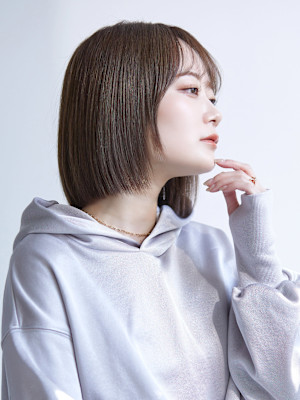 【La fith】ぱつっとボブ×グレーベージュ