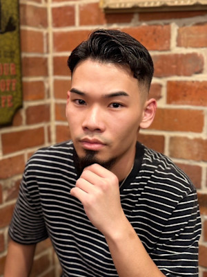 【フェード×七三】大人のバーバースタイル：アップバング・七三