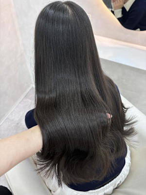 《中島遼香》オリーブブラウン