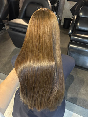 《矢崎萌々》オリーブブラウン/艶カラー/大宮