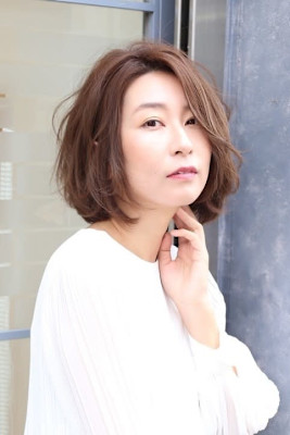 【大人世代にお勧め】ふんわりボブ