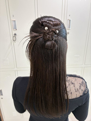 結婚式お呼ばれ/カチモリハーフアップ