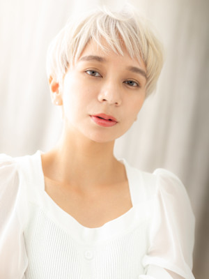 ハイトーンカラーホワイトシルバークールショート10代20代