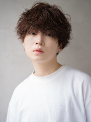 メンズサロン EIGHT MEN 新宿店×スタイル