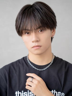 メンズサロン EIGHT MEN 新宿店×スタイル