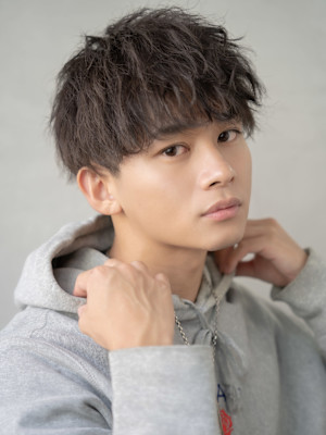 メンズサロン EIGHT MEN 北千住店×スタイル