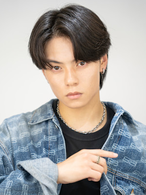 メンズサロン EIGHT MEN 池袋東口店×スタイル