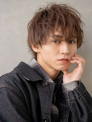 メンズサロン EIGHT MEN 池袋東口店×スタイル