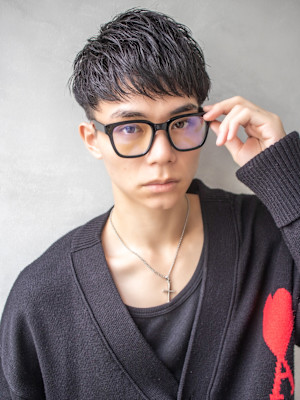 メンズサロン EIGHT MEN 池袋西口店×スタイル