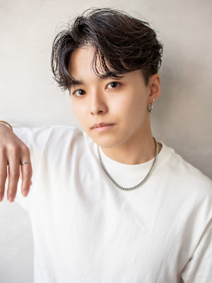 メンズサロン EIGHT MEN 池袋西口店×スタイル