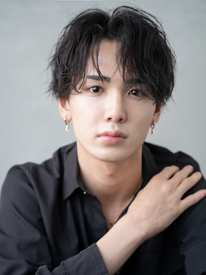 メンズサロン EIGHT MEN 池袋西口店×スタイル